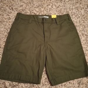 Men's Carhartt Shorts.  Green.  Waist 34.